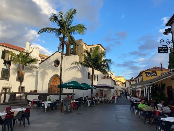 Roaming Funchal's enchanting streets